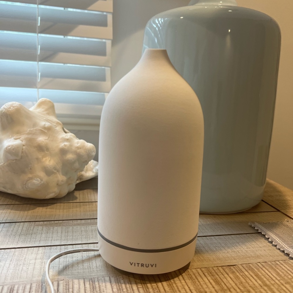 Vitruvi Stone Essential Oil Diffuser